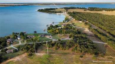 Richland Chambers Lake Lot For Sale in Corsicana Texas