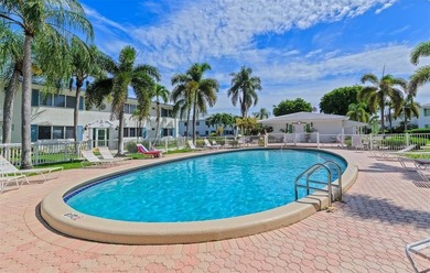 Beautifully done unit in Imperial Point for a great value ! Step - photo 16