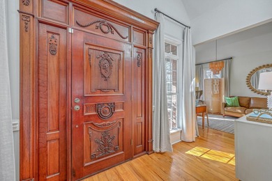 This luxury golf course home makes a stunning first impression - photo 10