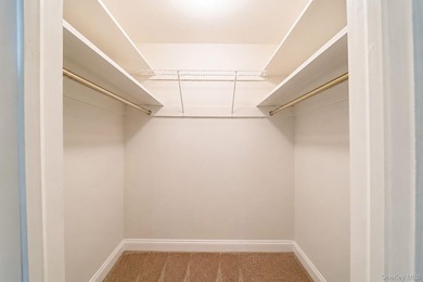 Move-In Ready End Unit Condo! Welcome to this beautifully - photo 22