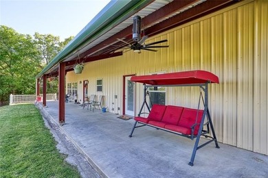 Experience lake living at its finest with this beautiful move-in - photo 5