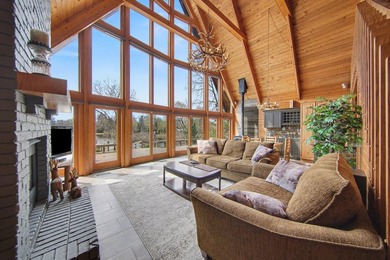 A private, appealing retreat set on 12+ wooded acres in Irish - photo 7
