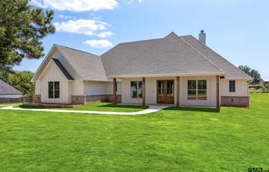 Lake Palestine Home For Sale in Flint Texas