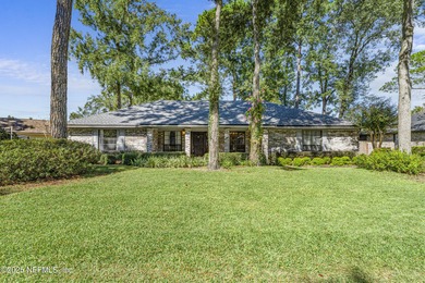 St. Johns River Home For Sale in Fleming Island Florida