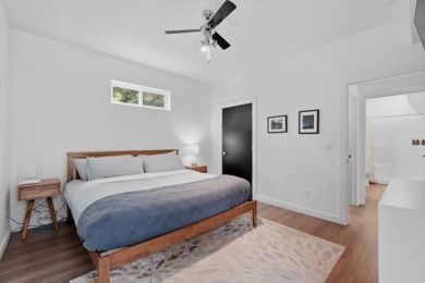Dream Get Away/Nightly Rental  Modern and ready for you. - photo 23