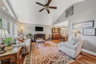 Beautifully maintained ranch built in 1992, offering comfort - photo 2