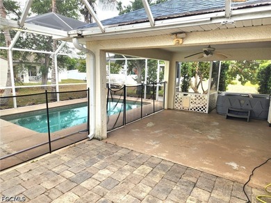 Spacious 4-Bedroom Pool Home in Desirable Gator Circle! Welcome - photo 5