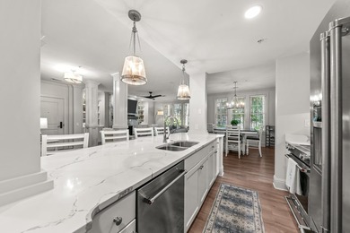 Beautifully renovated 2-bedroom, 2-bath Lake Club Condo with a - photo 20