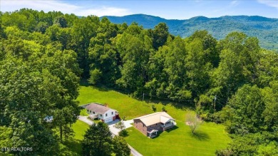 Lake Home For Sale in Caryville, Tennessee