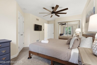 Welcome to your dream Pocono Mountain retreat! This turn-key - photo 21