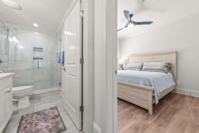 Beautifully renovated 2-bedroom, 2-bath Lake Club Condo with a - photo 22