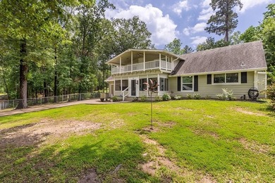 Still looking for that affordable lake house? This is it - photo 1