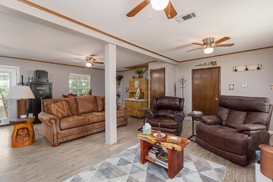 Still looking for that affordable lake house? This is it - photo 9
