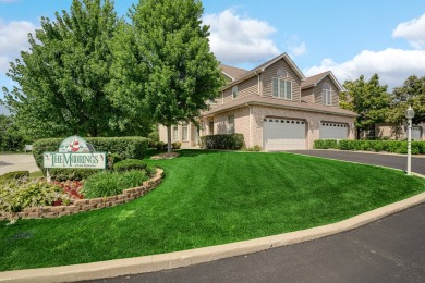 Lake Townhome/Townhouse For Sale in Palos Heights, Illinois