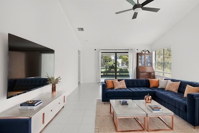 Welcome to this charming 3-bedroom, 2-bathroom villa in 55+ - photo 12