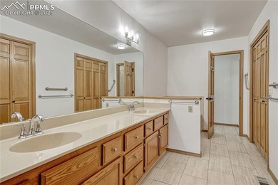 *** 4+ Bdrm, 5 Baths, 5,354 sq ft *** KISSING CAMELS GATED - photo 14