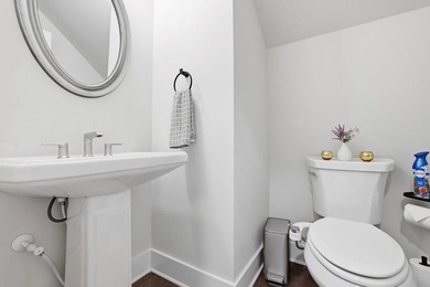 Experience luxury living in this beautifully upgraded townhome - photo 15