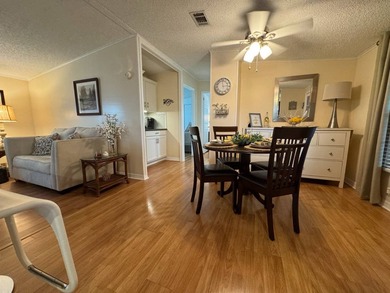 Don't miss this beautiful, top of the line, fully furnished 864 - photo 15