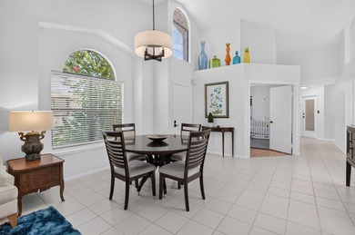 Welcome to this charming 3-bedroom, 2-bathroom villa in 55+ - photo 16