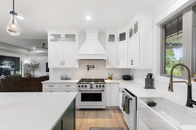Luxury Estate with ADU, Dual Garages & Private Pond - 481 Grace - photo 8