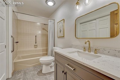 *** 4+ Bdrm, 5 Baths, 5,354 sq ft *** KISSING CAMELS GATED - photo 18