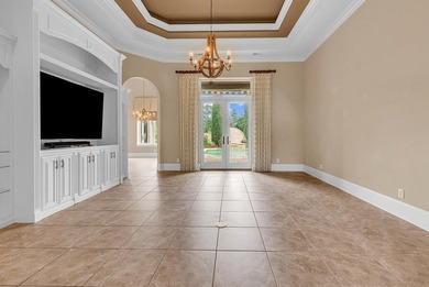 Stunning Mediterranean Golf Course Estate in the Prestigious - photo 19