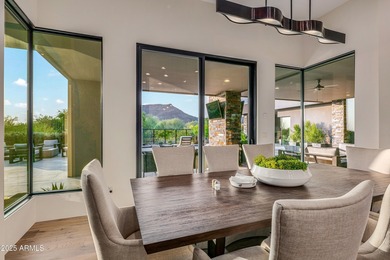 A striking example of contemporary design, this single-level - photo 20