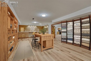 *** 4+ Bdrm, 5 Baths, 5,354 sq ft *** KISSING CAMELS GATED - photo 25