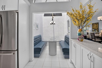 Welcome to this charming 3-bedroom, 2-bathroom villa in 55+ - photo 25