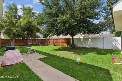 Gracefully positioned on a premium corner lot, this beautifully - photo 34