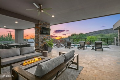 A striking example of contemporary design, this single-level - photo 44