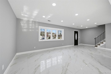 Welcome To 10 Curlin Lane, A Completely Gut-Renovated 4 Bedroom - photo 4
