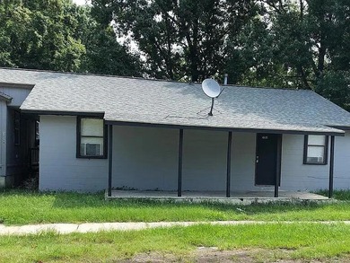 Unit 3 - (A) 4/2 Leased for 12 months at $1,985Unit 2- (C)3 /1 - photo 1