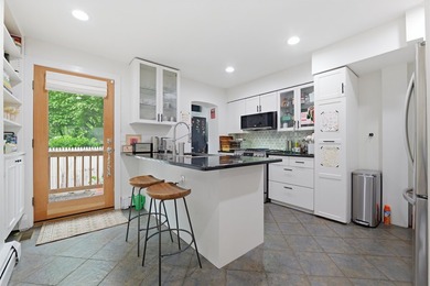 Welcome to 260 5th Street - a beautifully maintained 4-bedroom - photo 14