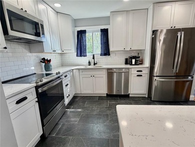 THIS HOME IS PERFECT!- METICULOUSLY MAINTAINED - BEAUTIFUL - photo 8