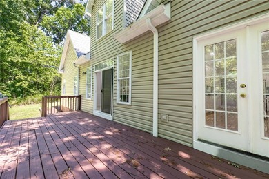 Beautiful 4-bedroom brick home on a large, private lot in the - photo 18