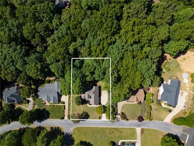 Beautiful 4-bedroom brick home on a large, private lot in the - photo 42