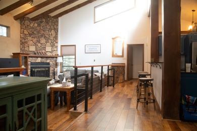 Beautiful getaway in Angel Fire only 1.7 mi from the ski base - photo 3