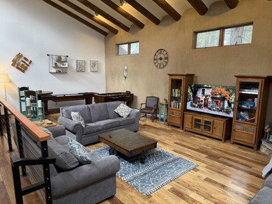 Beautiful getaway in Angel Fire only 1.7 mi from the ski base - photo 5