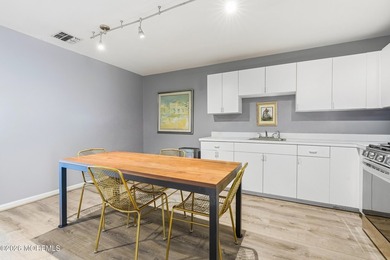 Rare mixed-use investment opportunity in the highly desirable - photo 10