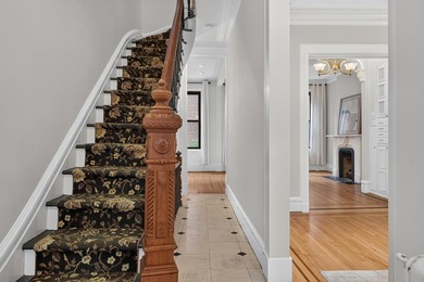 Experience the perfect blend of historic Hoboken charm and - photo 8