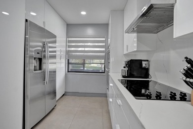 Stunning 3-bedroom, 2-bath unit with beautiful lake views from - photo 9