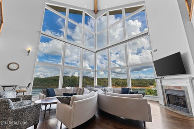 Spectacular lakefront living with all the room inside and out - - photo 26