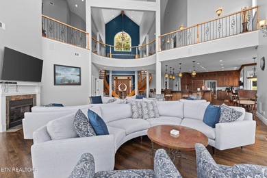 Spectacular lakefront living with all the room inside and out - - photo 27