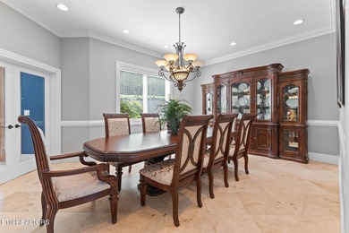 Spectacular lakefront living with all the room inside and out - - photo 37