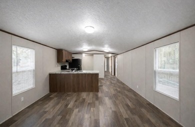 Stop Renting and Start Living! Affordable, like-new 3-bedroom - photo 8