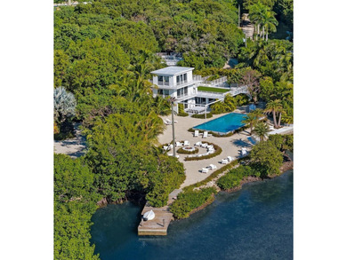 A Secluded Waterfront Paradise in the Heart of the Florida Keys - photo 4