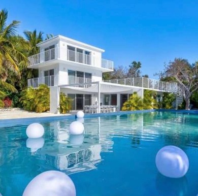 A Secluded Waterfront Paradise in the Heart of the Florida Keys - photo 8