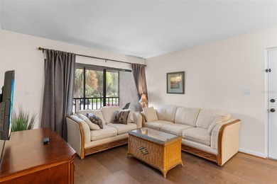 Welcome to The Oaks III! This charming well-updated (Ceilings - photo 8
