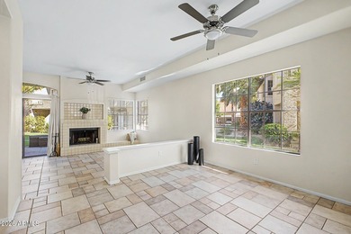 Welcome to this beautifully updated 2-bedroom, 2.5-bath end-unit - photo 9
